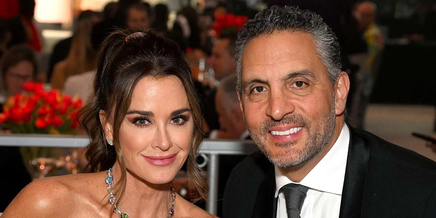 Everything You Need to Know About Kyle Richards and Mauricio Umansky’s Split